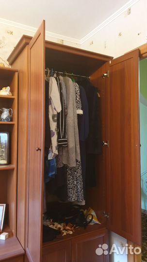 Стенка со шкафом