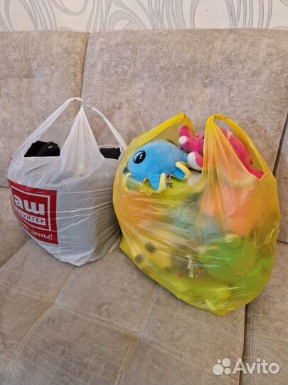 Вещи пакетом разные