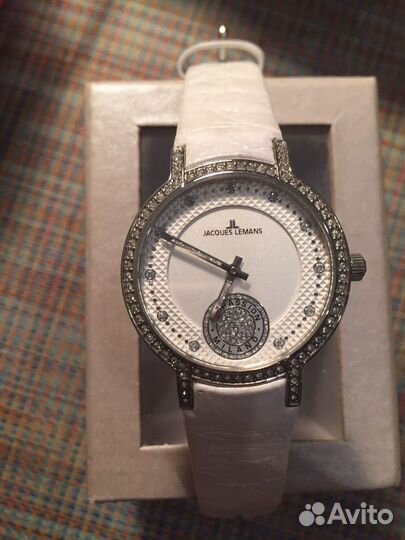 Часы jacques lemans