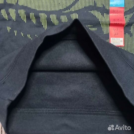 Толстовка бомбер на мальчика новая 122