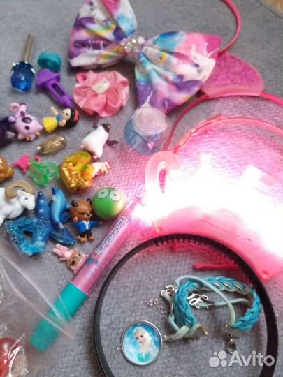 Игрушки всякая всячина