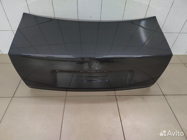 Крышка багажника VW Passat B5 Sedan 96-01 дорест