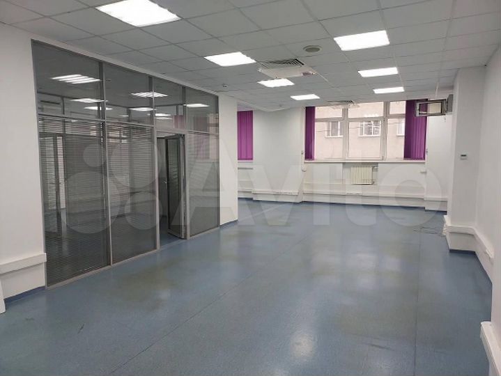 Сдам офисное помещение, 168.1 м²