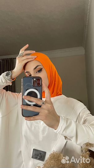 Боньки, Балаклавы, хиджаб