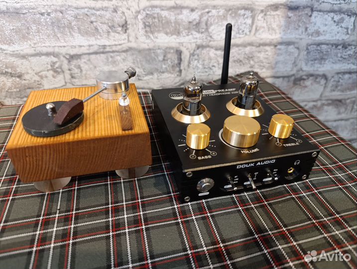 P1 douk audio tubepreamp