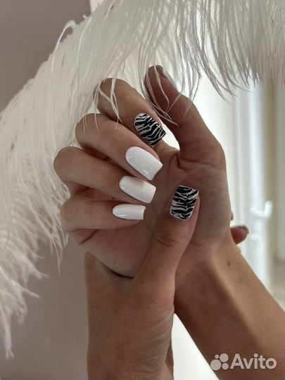 Маникюр и педикюр