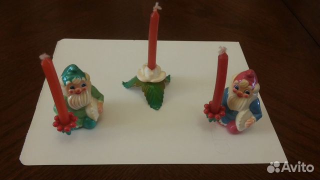 Из СССР: пудреница,сувениры,значки,подсвечник