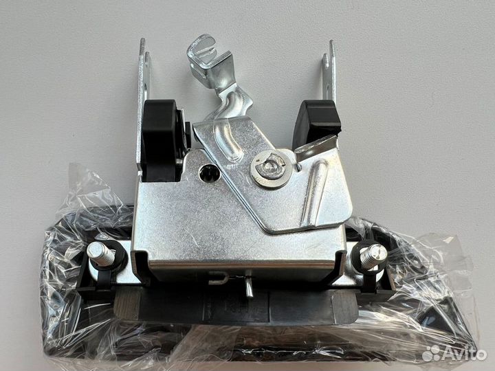 Ручка задней двери Nissan Pathfinder