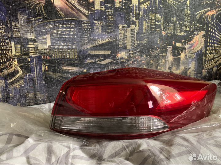 92401F2000 Hyundai-Kia Фонарь задний наружный прав