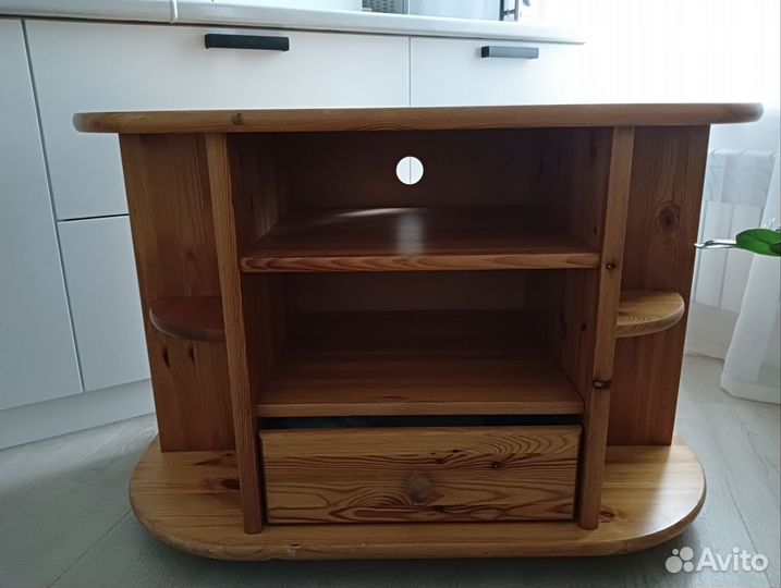 Тумба под телевизор
