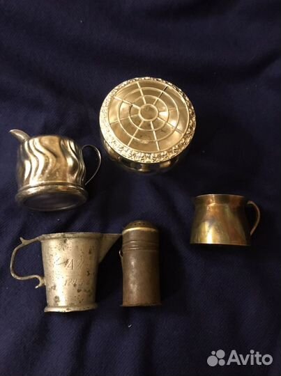 Сливочники, сахарница, солонка латунь, олово