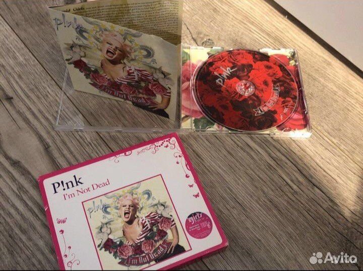CD диски фирм. Попса, Bieber, Pink, Mody и др