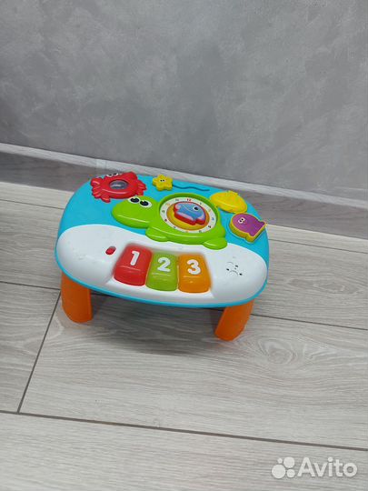 Развивающий столик