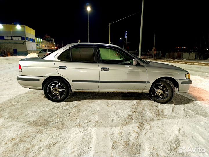 Nissan Sunny 1.5 AT, 2001, 310 000 км