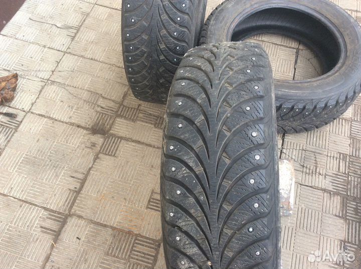 Sava Eskimo Stud 185/65 R15