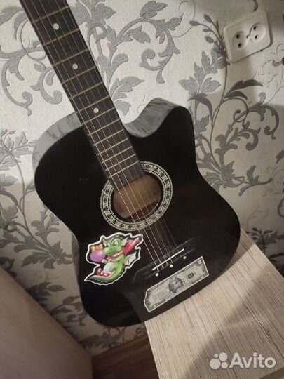Акустическая гитара belucci