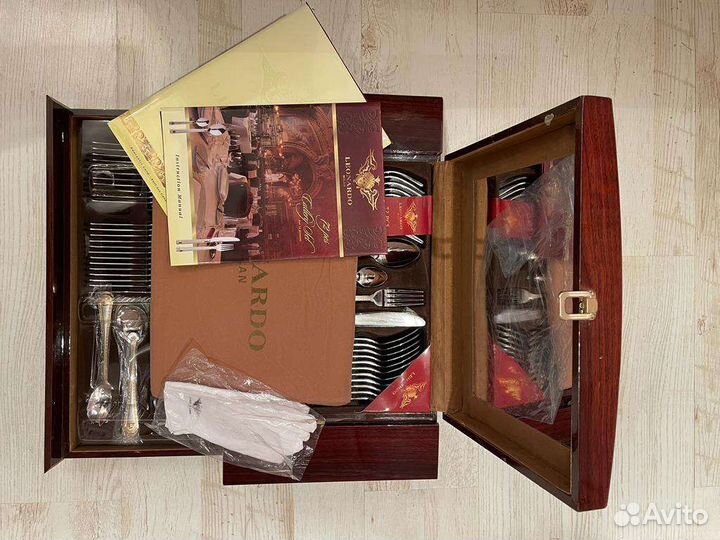 Набор столовых приборов новый