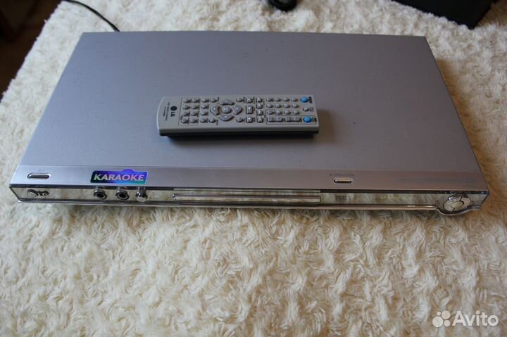 DVD-плеер/караоке LG+2 микрофона