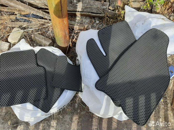 Автомобильные коврики eva