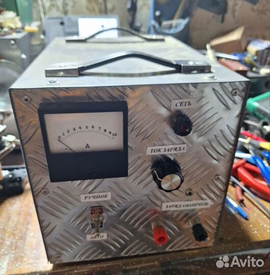 Зарядное устройство для АКБ автомобиля