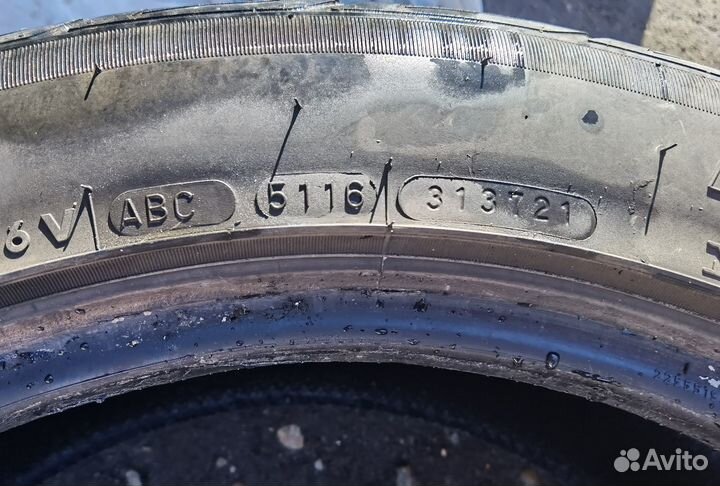 Maxxis Victra R19 225/55 R19