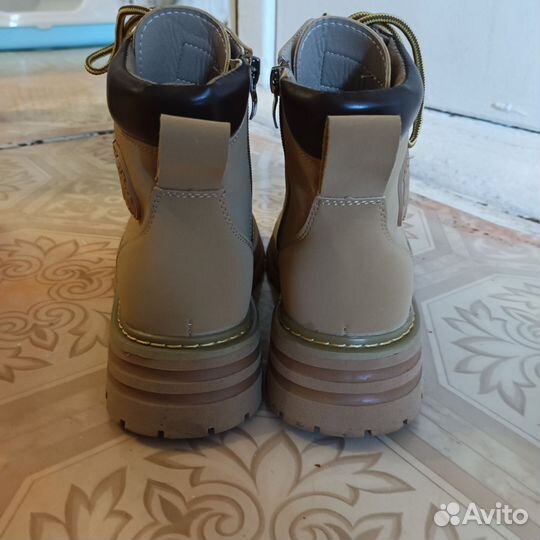 Ботинки демисезонные