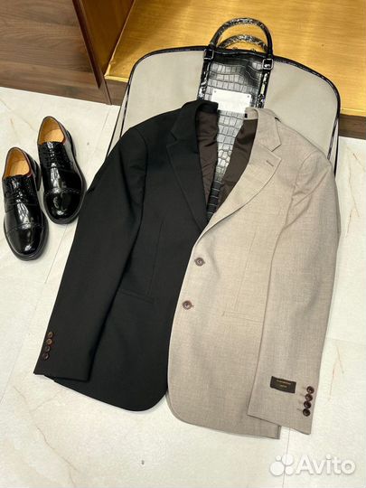 Классический костюм Ermenegildo Zegna