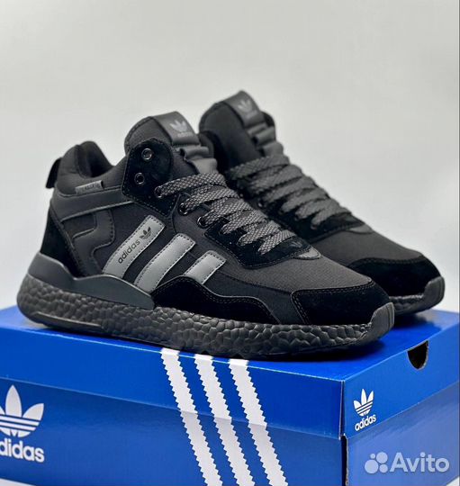 Кроссовки adidas зимние