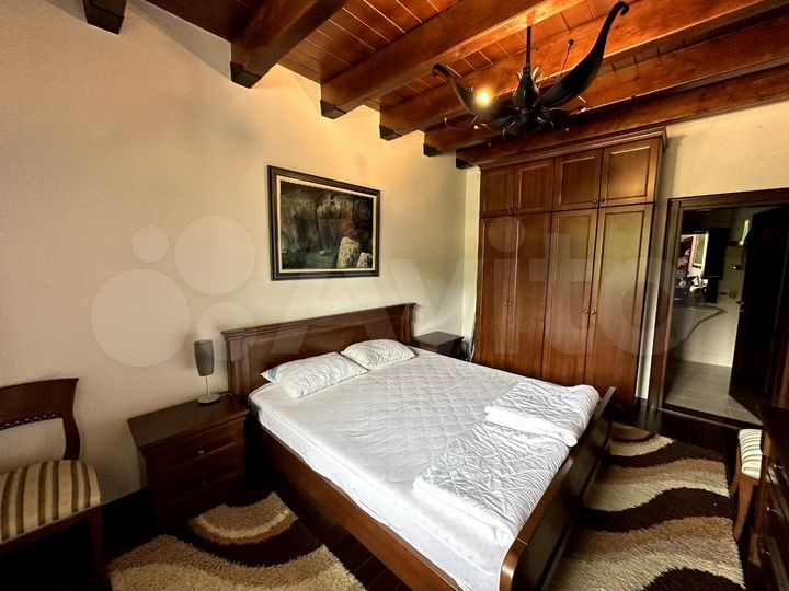 Дом 180 м² на участке 3822 м² (Черногория)