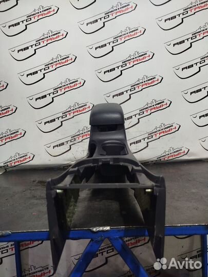 Подлокотник nissan AD wingroad veny11 VEY11 VFY11 VGY11 vhny11 VY11 wfny11 WFY11 whny11 WHY11 WPY11