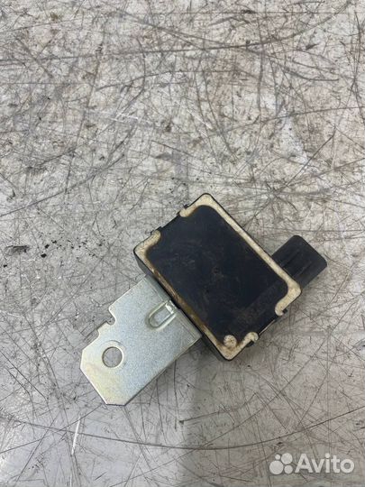 Звуковой сигнал 8637а114 Mitsubishi Outlander 3