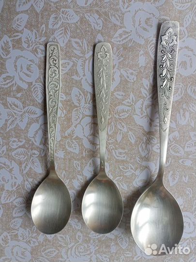 Ложечки десертные мельхиоровые