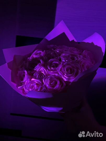 Цветы из атласных лент