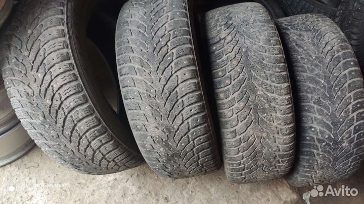 Nokian Tyres Hakkapeliitta 9 225/60 R16 102T