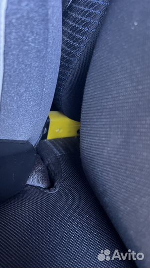 Автомобильное детское кресло isofix