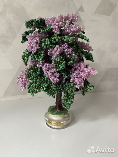 Сирень из бисера ручной работы