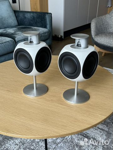 Bang & Olufsen BeoLab 3