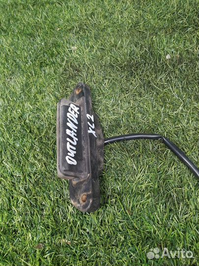 Ручка двери багажника Mitsubishi Outlander