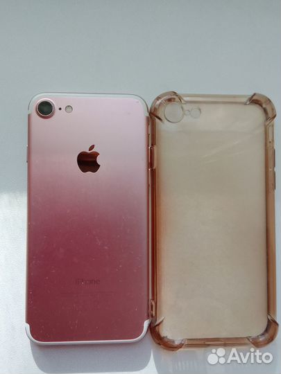 iPhone 7, 32 ГБ