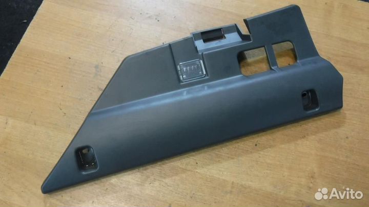 Накладка (кузов внутри) Volvo XC60