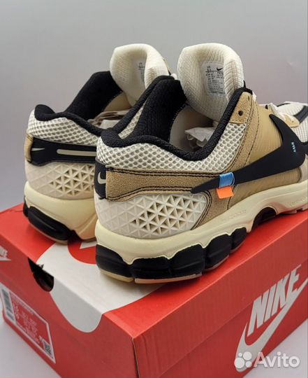 Кроссовки Nike air zoom vomero 5