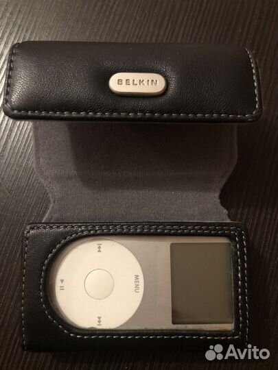 Apple Belkin Leather Pouch for iPod mini