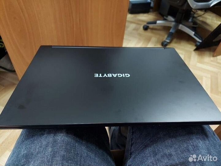Ноутбук gigabyte g5 i5/3060