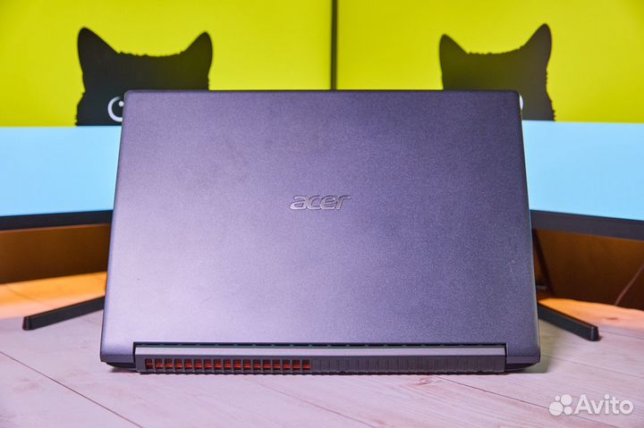 Тонкий ультрабук Acer - AMD Ryzen 5 / SSD