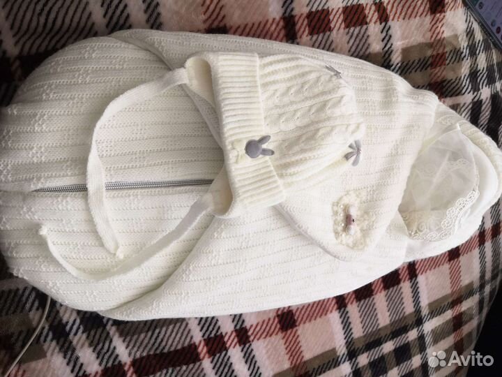 Комплект на выписку для девочки демисезонний