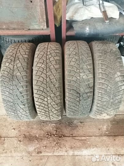 Комплект зимних колёс на ниву R 15