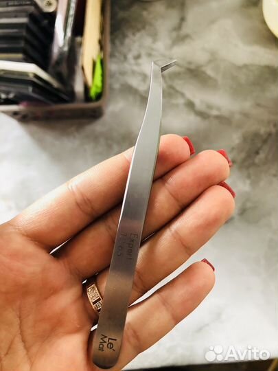 Для наращивания ресниц