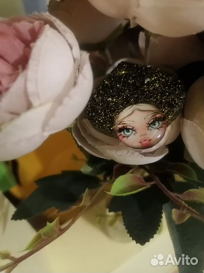 Брошь ручной работы