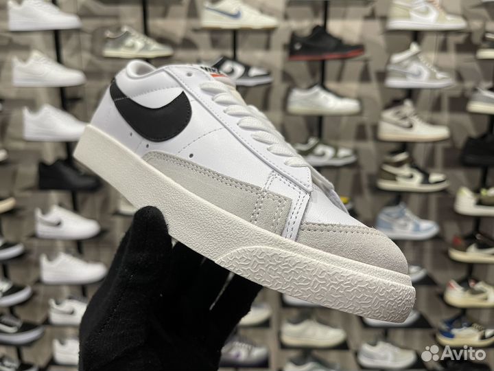 Кроссовки Nike Blazer Low '77 Vintage White-Black