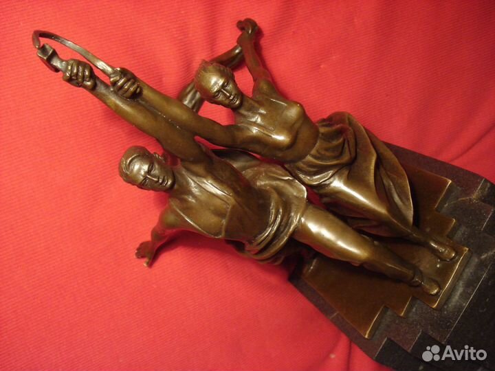 Мосфильм Рабочий и Колхозница ВДНХ ВВЦ Символ 33см